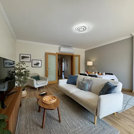 Modern 7 With Pool By Homing Apartamento Albufeira