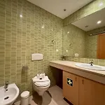Modern 7 With Pool By Homing Apartment