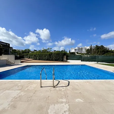 Apartamento Modern 7 With Pool By Homing Albufeira